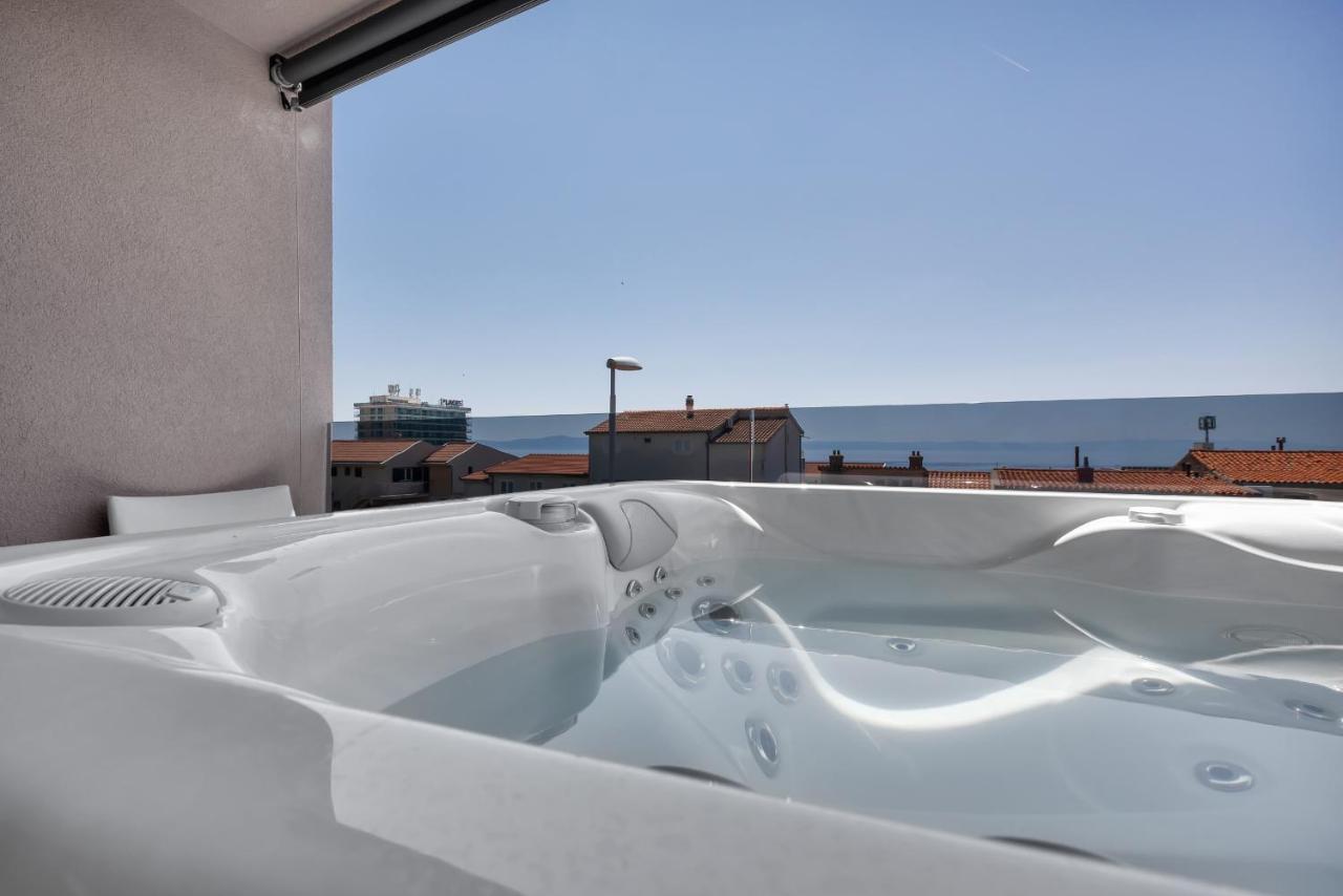Lux Apartment Dolce Vita - Private Hottub ماكارسكا المظهر الخارجي الصورة